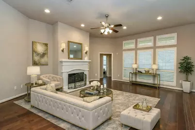 4119 Candle Cove Court, Sugar Land, TX 77479 - Photo 9