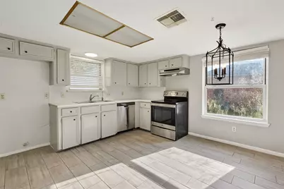 14035 Utopia Drive, Sugar Land, TX 77498 - Photo 13