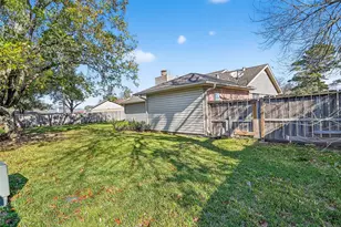 14035 Utopia Dr, Sugar Land, TX 77498 - Photo 27