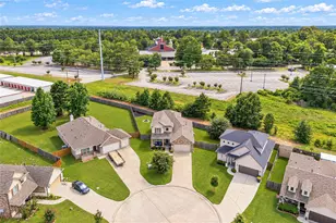 1728 Wandering Hls Rd, Conroe, TX 77304 - Photo 31