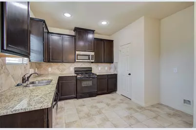 23003 Black Mountain Ash Court, Tomball, TX 77375 - Photo 17