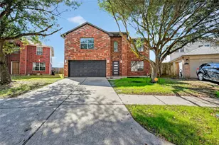 7803 Blackbird Ln, Baytown, TX 77523 - Photo 1