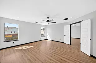 7803 Blackbird Ln, Baytown, TX 77523 - Photo 9