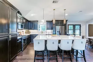 2003 Wycliffe Dr, Houston, TX 77043 - Photo 9