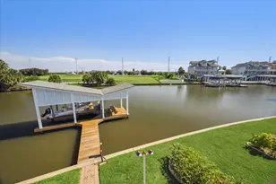 13415 Binnacle Way, Galveston, TX 77554 - Photo 23