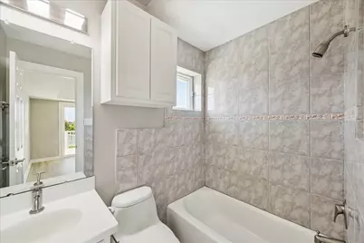 13415 Binnacle Way, Galveston, TX 77554 - Photo 17