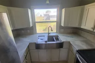 12018-A Sandpiper Rd Rd, Angleton, TX 77515 - Photo 15