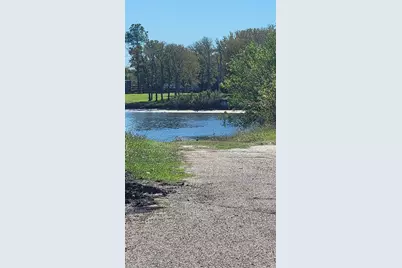 12018-A Sandpiper Rd Road #1, Angleton, TX 77515 - Photo 21