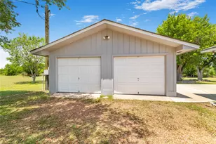 2460 N State Hwy 95, Moulton, TX 77975 - Photo 39