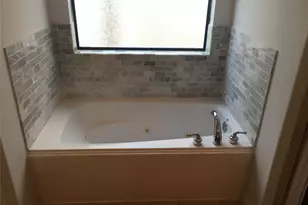 4413 Koehler St, Houston, TX 77007 - Photo 13