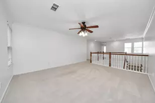 138 N Magnolia Pond Pl, The Woodlands, TX 77381 - Photo 17