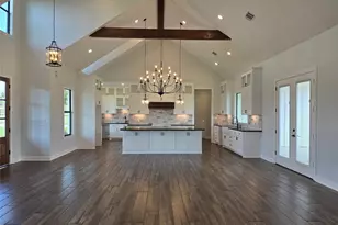 370 Spring Creek Rd, Brenham, TX 77833 - Photo 5