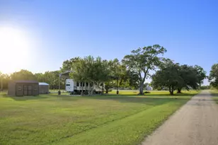 93 Swallow St, Palacios, TX 77465 - Photo 1