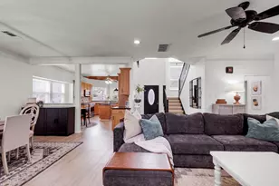 10603 Wagon Trail Rd, Houston, TX 77064 - Photo 7