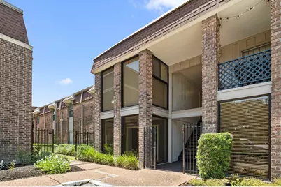 7575 Katy Freeway #18, Houston, TX 77024 - Photo 1