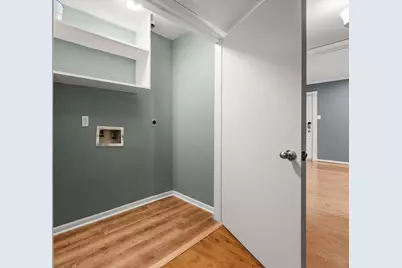 7575 Katy Freeway #18, Houston, TX 77024 - Photo 15