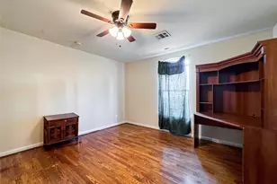 330 E Edgebrook Dr, Houston, TX 77034 - Photo 11