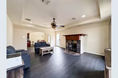 330 E Edgebrook Drive, Houston, TX 77034 - Photo 3