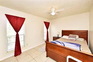 19211 Lazy Valley Dr, Katy, TX 77449 - Photo 15