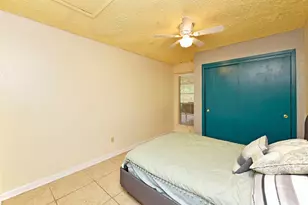 19211 Lazy Valley Dr, Katy, TX 77449 - Photo 13