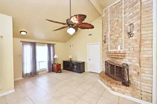 19211 Lazy Valley Dr, Katy, TX 77449 - Photo 7
