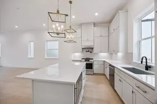 3707 Somerset York Ln, Houston, TX 77055 - Photo 21