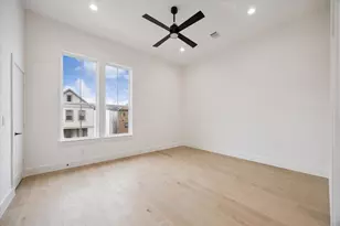 3707 Somerset York Ln, Houston, TX 77055 - Photo 27