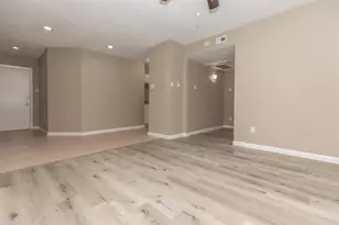 9707 Timberside Dr, Houston, TX 77025 - Photo 9