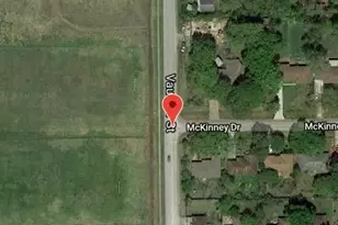 3901 McKinney Ext, La Marque, TX 77568 - Photo 9