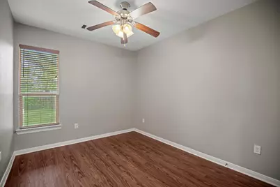 5215 Kingsbury Street, Houston, TX 77021 - Photo 9