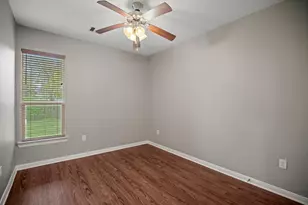 5215 Kingsbury St, Houston, TX 77021 - Photo 9