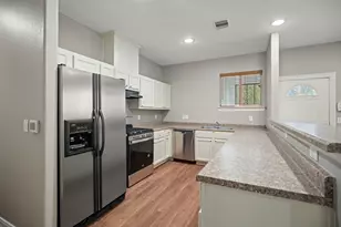 5215 Kingsbury St, Houston, TX 77021 - Photo 3