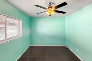1831 Mickle Creek Dr, Houston, TX 77049 - Photo 13
