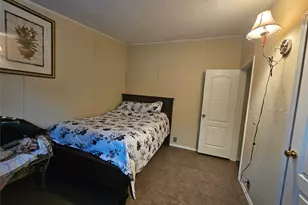 201 Brittany Ln, Cleveland, TX 77328 - Photo 23