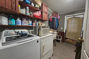 201 Brittany Ln, Cleveland, TX 77328 - Photo 27