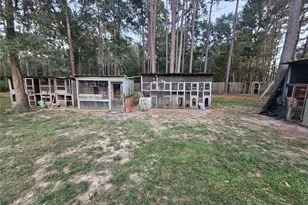 201 Brittany Ln, Cleveland, TX 77328 - Photo 43