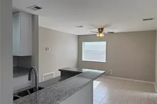 13902 Buckingham Dr, Tomball, TX 77375 - Photo 5