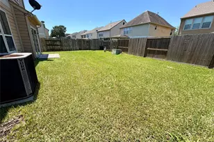 2910 Feather Green Trail, Fresno, TX 77545 - Photo 35