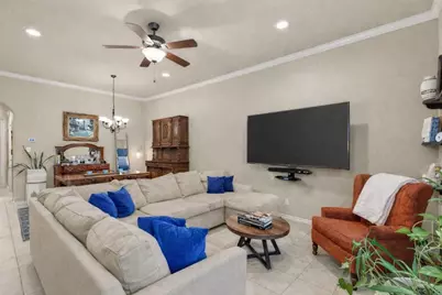 3825 Silverthorne Lane, College Station, TX 77845 - Photo 3