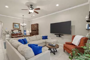 3825 Silverthorne Ln, College Station, TX 77845 - Photo 3