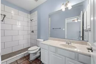 10407 Twin Oak Dr, Conroe, TX 77385 - Photo 31