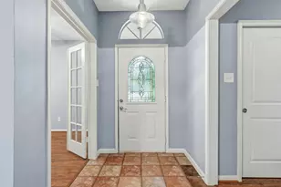 10407 Twin Oak Dr, Conroe, TX 77385 - Photo 5
