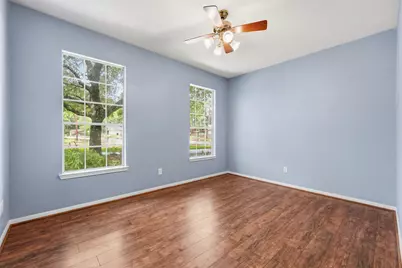 10407 Twin Oak Drive, Conroe, TX 77385 - Photo 29