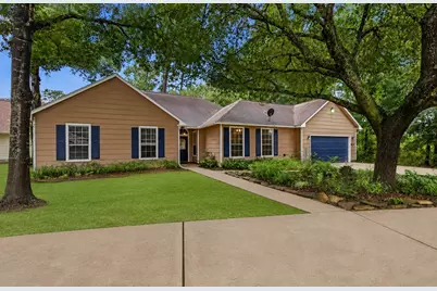 10407 Twin Oak Drive, Conroe, TX 77385 - Photo 1