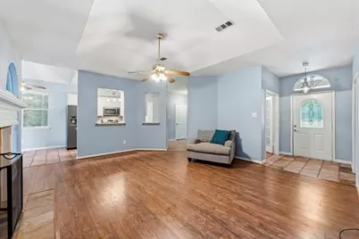 10407 Twin Oak Drive, Conroe, TX 77385 - Photo 9