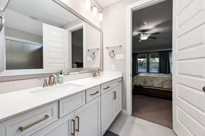 2710 Summer Indigo Trail, Pearland, TX 77089 - Photo 5