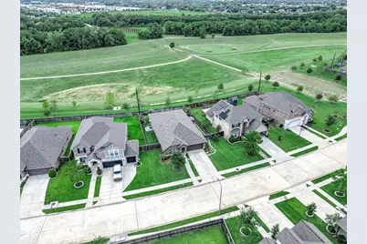 2710 Summer Indigo Trail, Pearland, TX 77089 - Photo 45