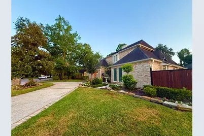 17403 Butte Creek Road, Houston, TX 77090 - Photo 5