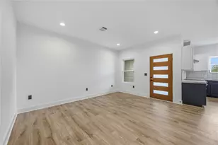 316 Clearwater St, Houston, TX 77029 - Photo 5
