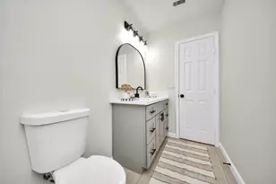 5111 Willow Glen Dr, Houston, TX 77033 - Photo 21